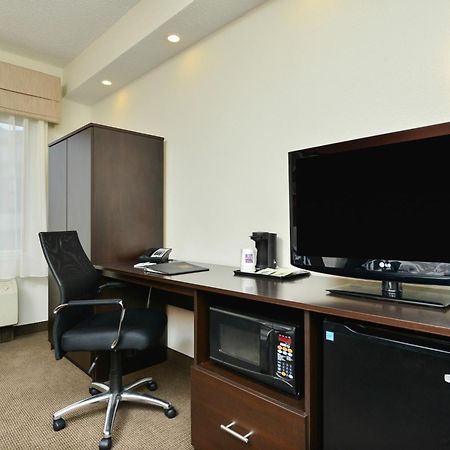 Sleep Inn & Suites At Concord Mills Room photo
